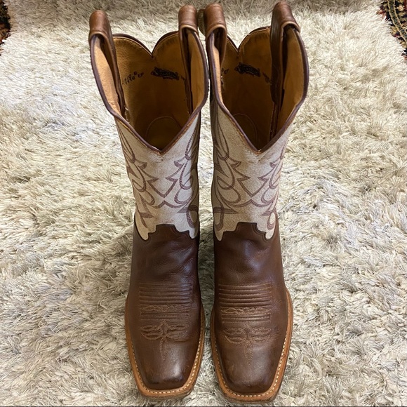 Justin Two Tone Embroidered Western Boot - Picture 3 of 16